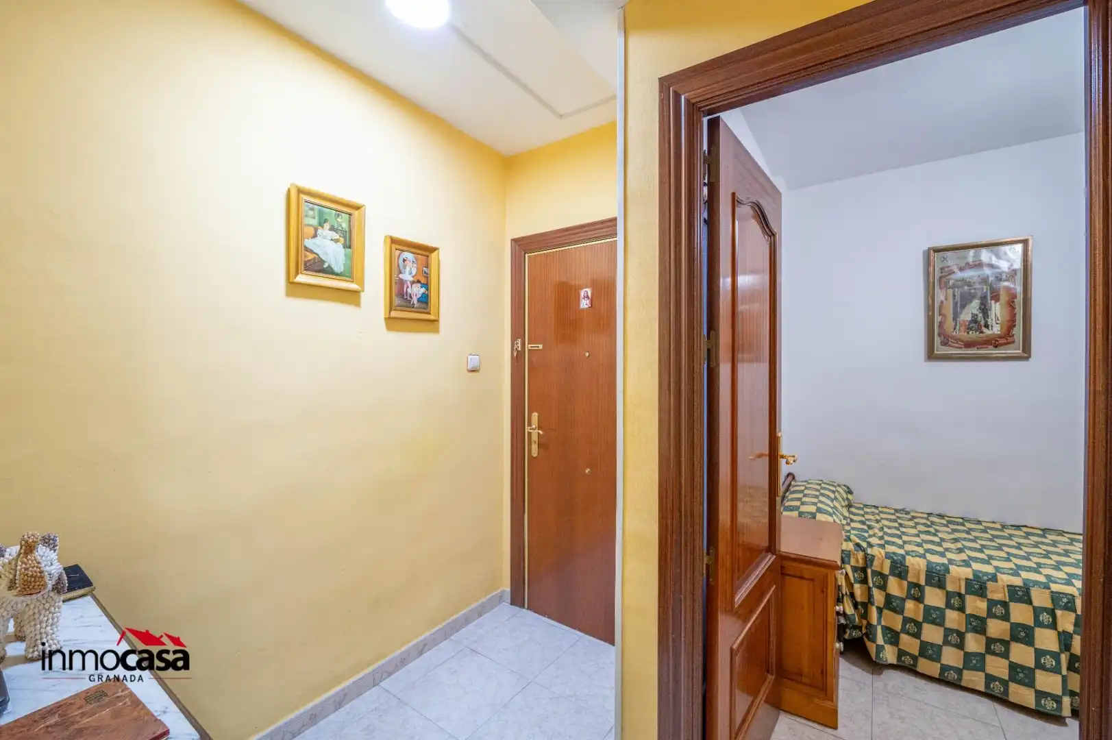 Wohnung zum Verkauf in Granada mit Klimaanlage und Möbliert