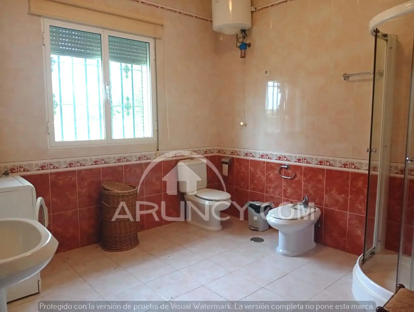 Casa o xalet en venda en Alcalá de Guadaira amb Jardí privat, Terrassa i Traster