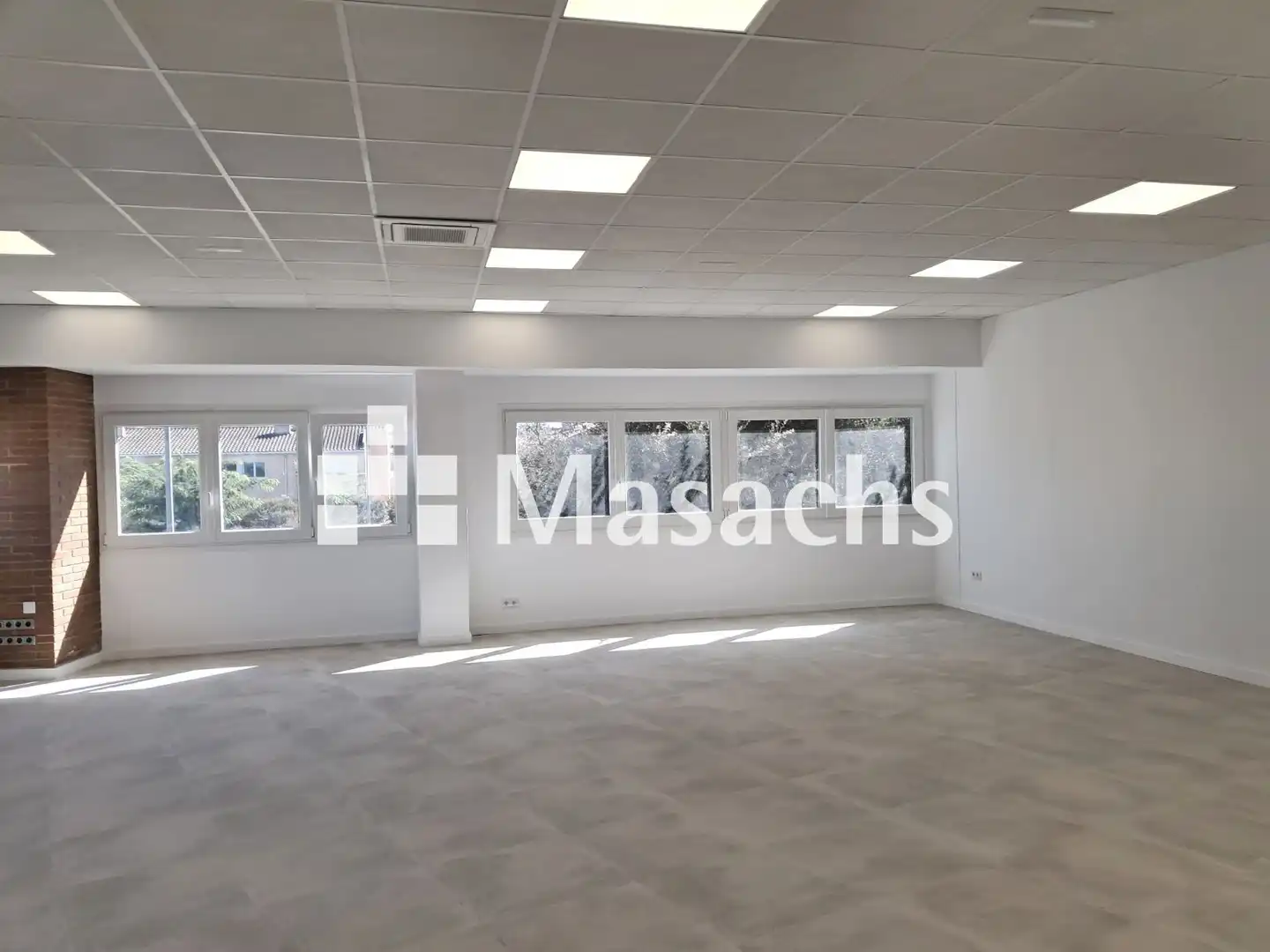 Office space to rent in Cassà de la Selva