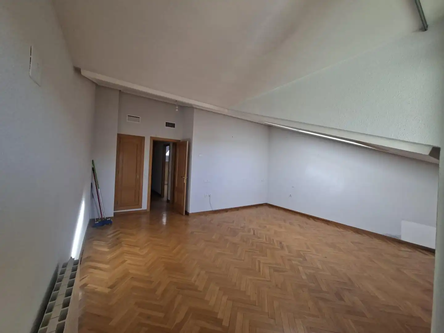 Habitación de Piso en venta en Cáceres con Aire acondicionado, Calefacción y Parquet