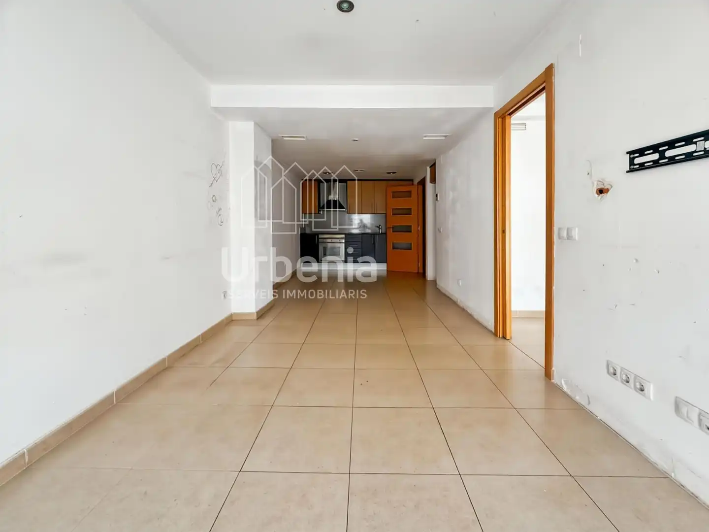 Piso con ascensor en venta en Antoni de Capmany, imagen 4