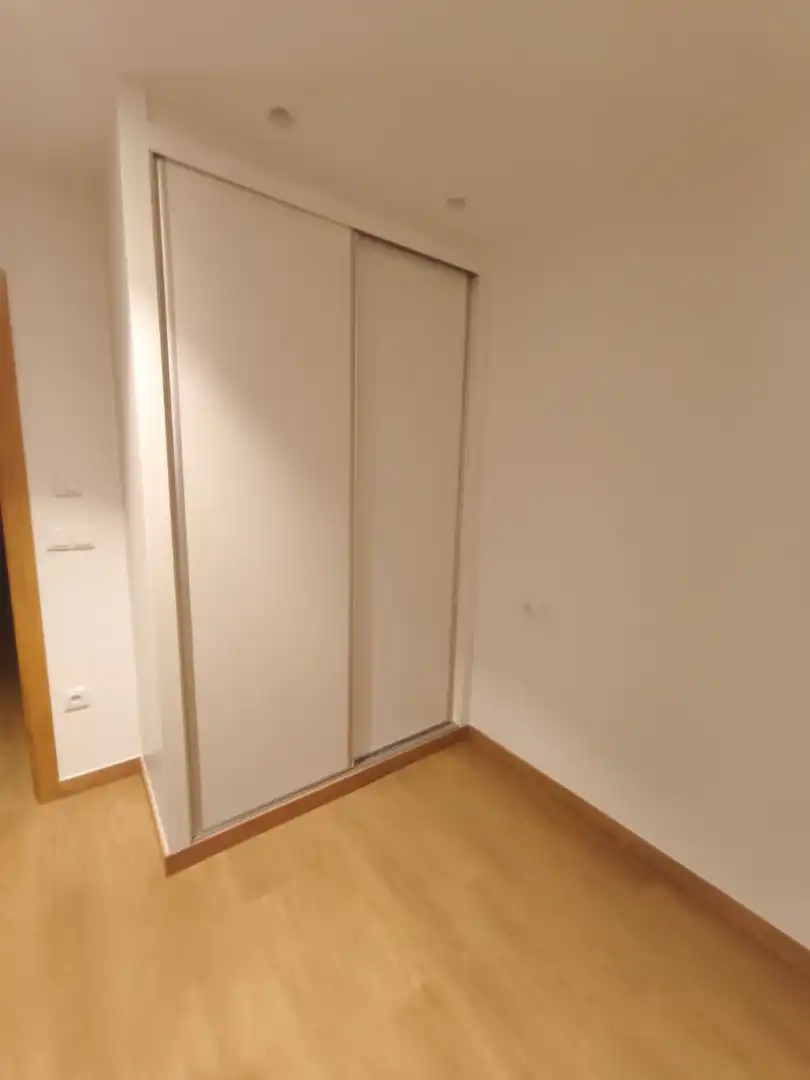 Habitación de Piso en venta en Ourense Capital  con Calefacción, Parquet y Horno