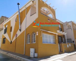 Vista exterior de Finca rústica en venda en Fines amb Aire condicionat, Terrassa i Balcó