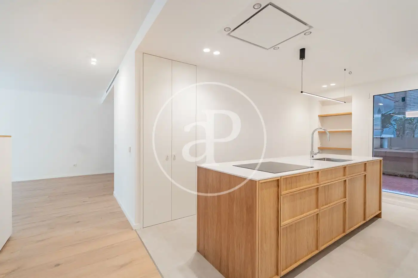 Cocina de Piso en venta en Madrid con Aire acondicionado, Calefacción y Jardín privado