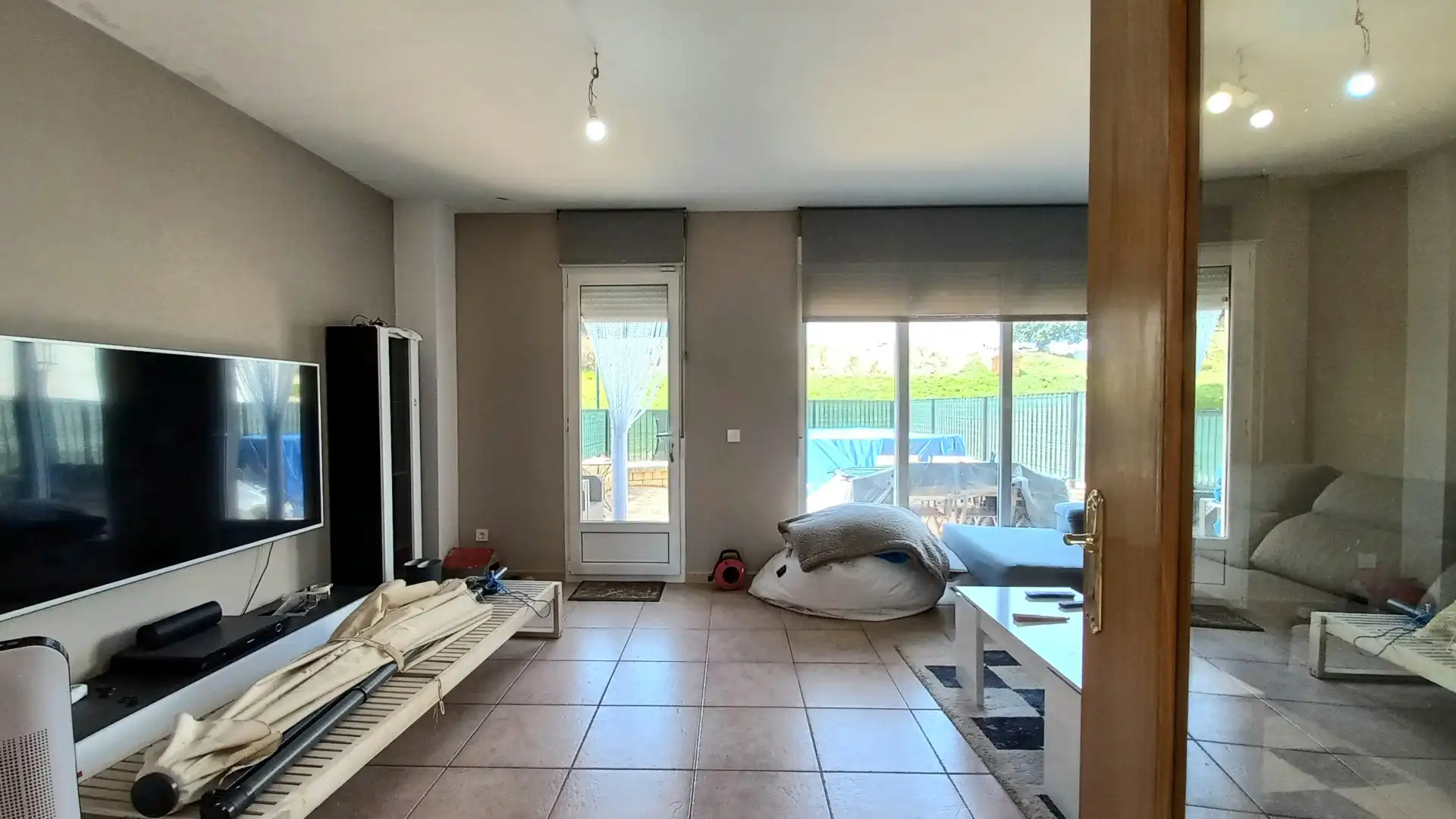 Living room of Single-family semi-detached for sale in Valdorros  with Heating, Private garden and Terrace