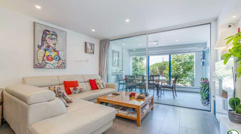 Magnífico Apartamento en Primera Línea de Mar