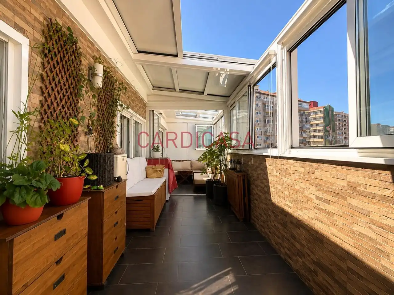 Terrassa de Àtic en venda en Vigo  amb Calefacció, Parquet i Terrassa
