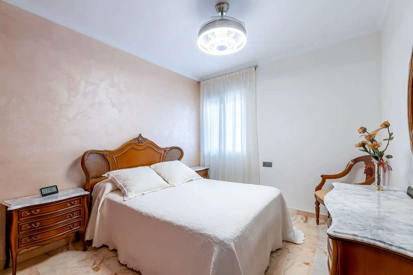 Habitación de Piso en venta en Benalmádena con Aire acondicionado, Calefacción y Terraza