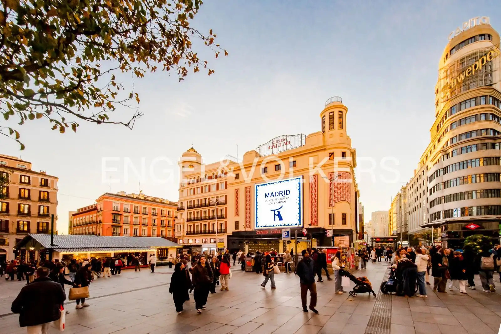 Außenansicht von Dachboden zum Verkauf in Madrid mit Klimaanlage, Heizung und Terrasse