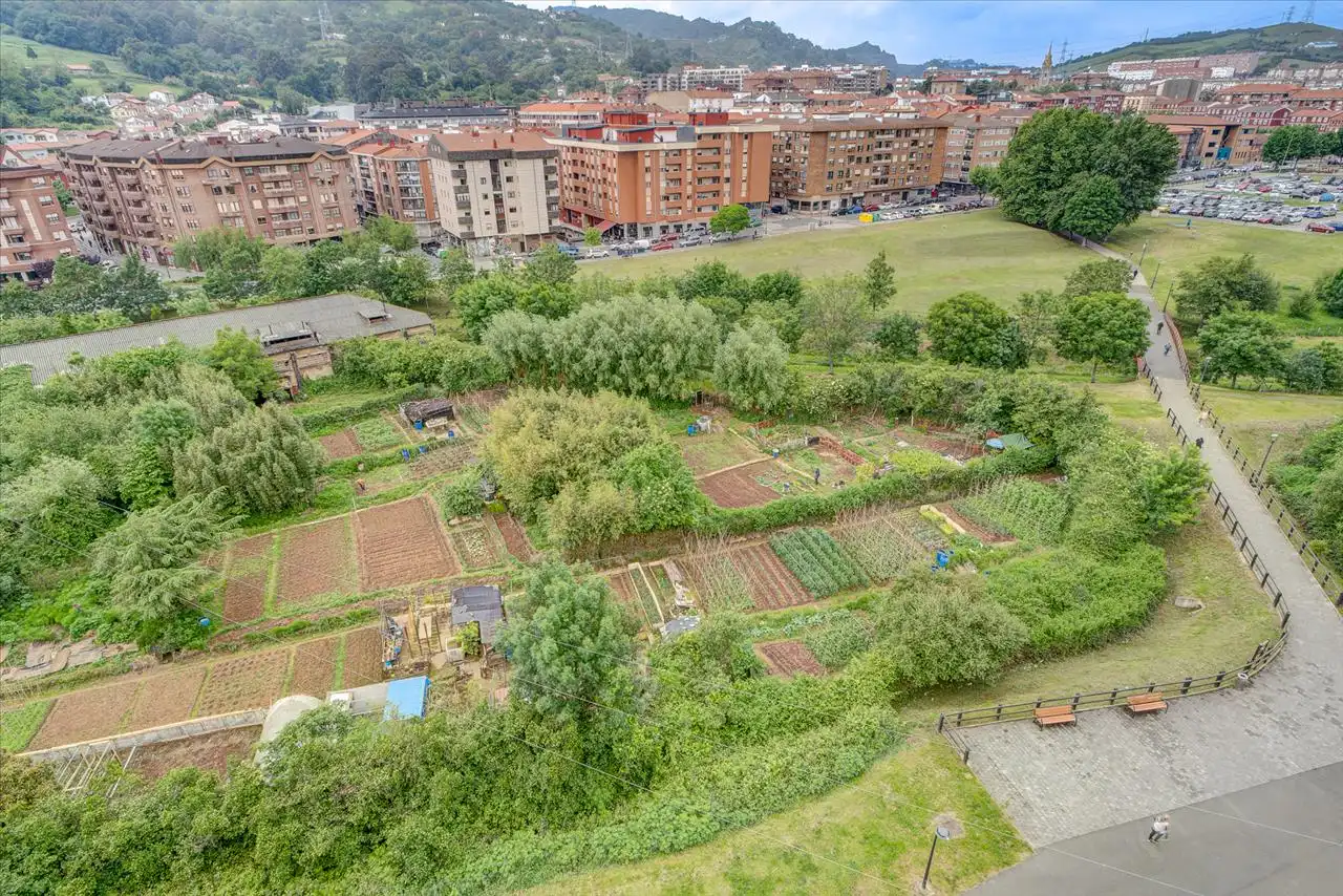Residencial en venta en JUAN SEBASTIAN ELCANO, P.PARC, U.21J, Valle de Trápaga-Trapagaran