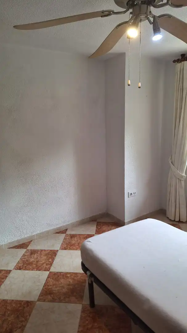 Bedroom of Flat for sale in Córdoba  with Air Conditioner, Heating and Private garden