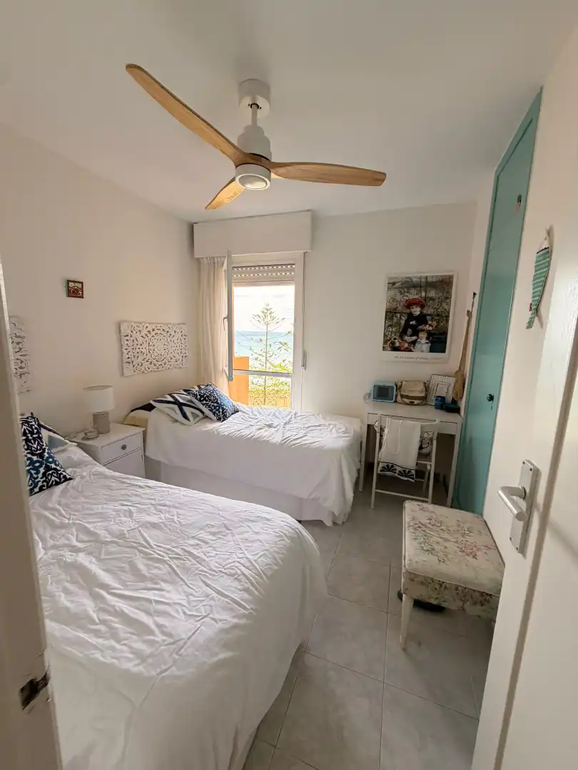 Habitación de Piso en venta en Orihuela con Aire acondicionado, Jardín privado y Trastero