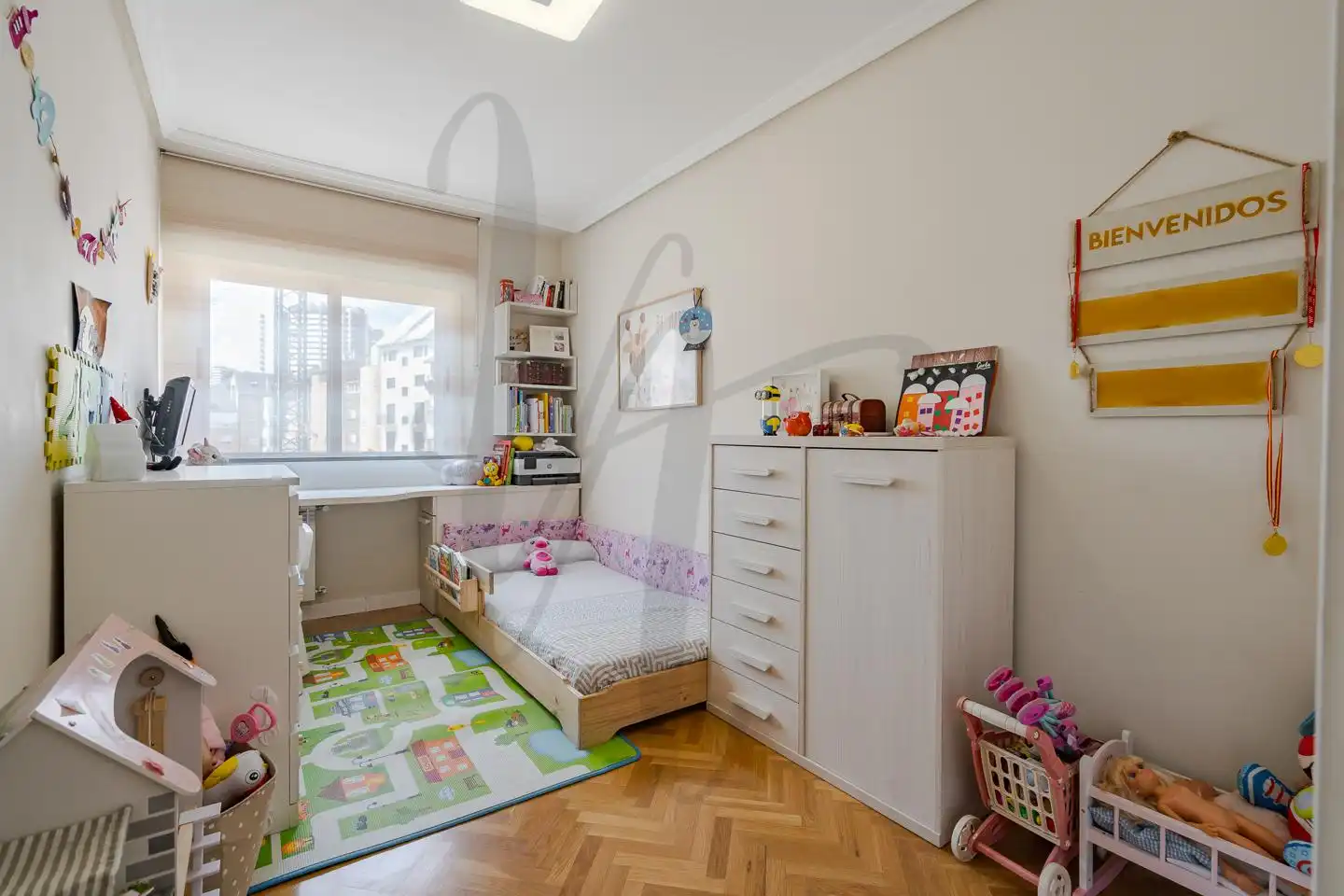 Schlafzimmer von Wohnung zum Verkauf in Madrid mit Klimaanlage, Heizung und Parkett