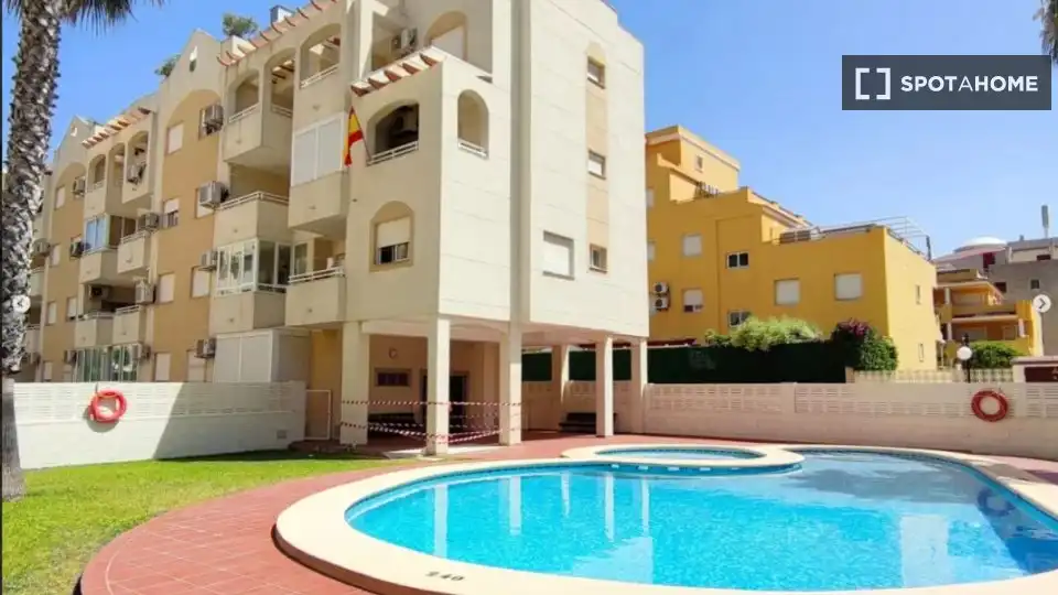 Swimming pool of Apartments for share in Dénia  with Air Conditioner, Heating and Terrace