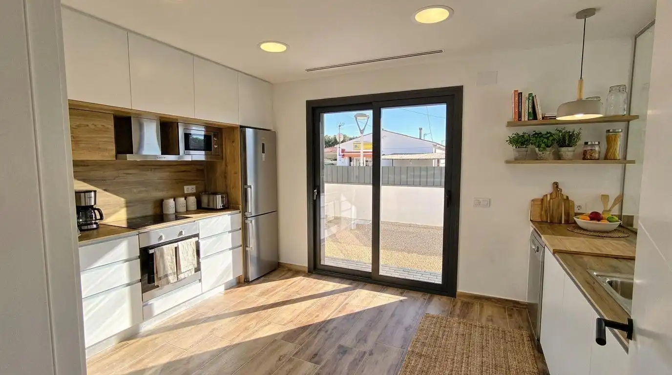 Villa con terrazza in affitto a FRANCESC PUJOL 1, imagen 5