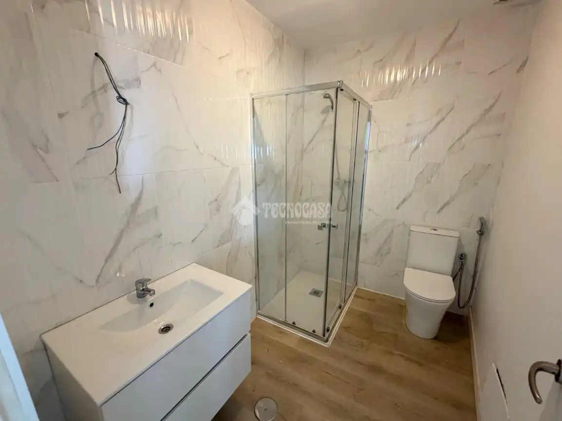 Baño de Piso en venta en Puerto del Rosario con Balcón