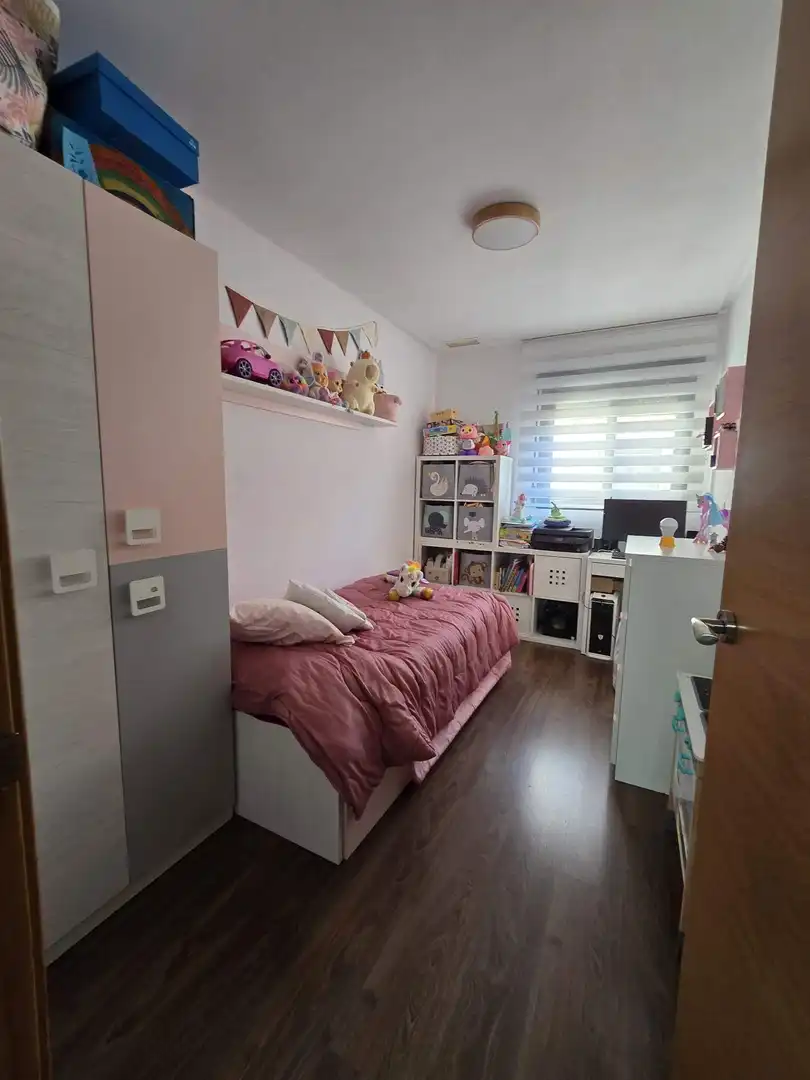Habitación de Piso en venta en Crevillent con Aire acondicionado, Parquet y Terraza