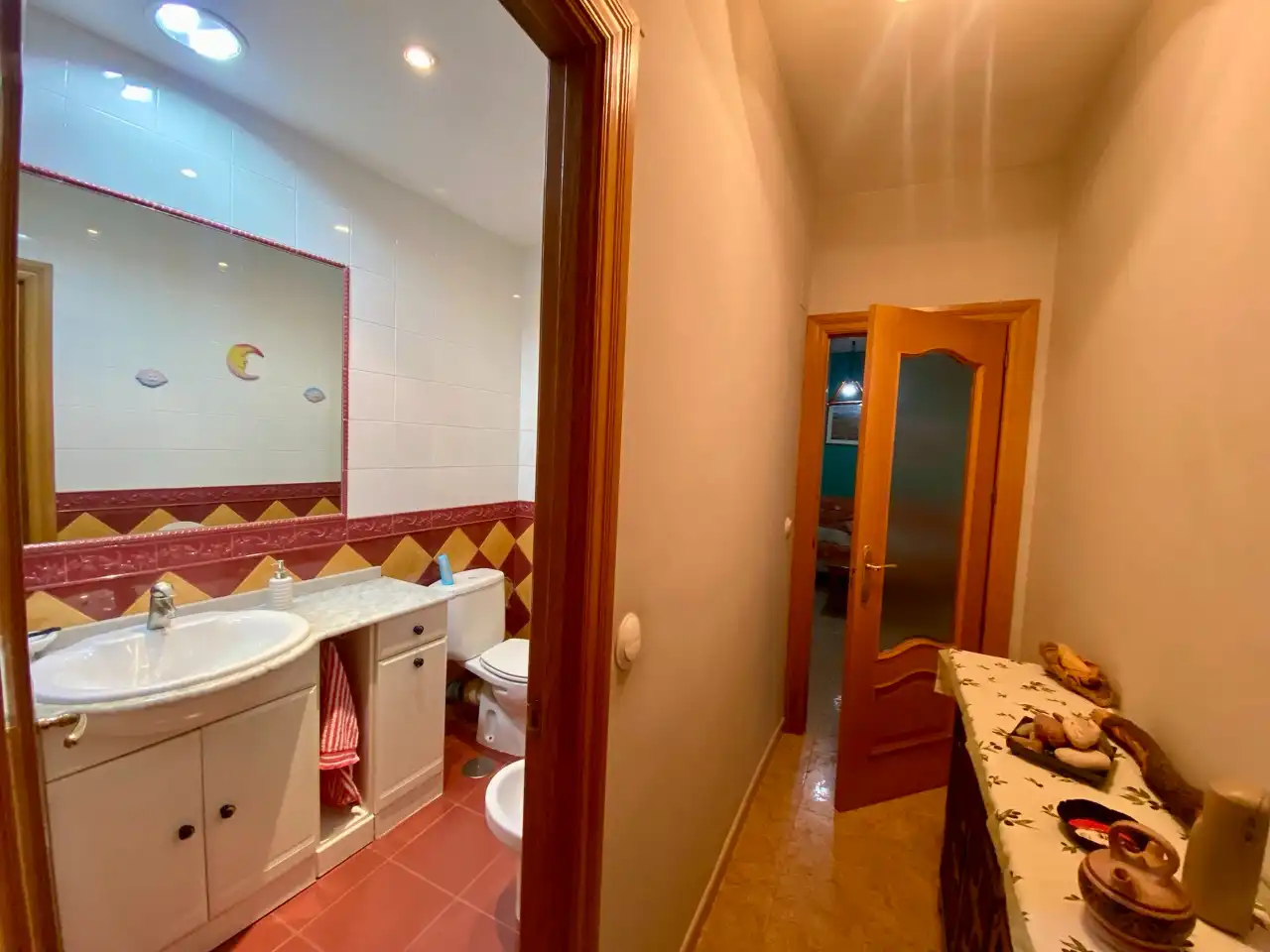 Baño de Piso en venta en Ciudad Real con Aire acondicionado, Calefacción y Amueblado