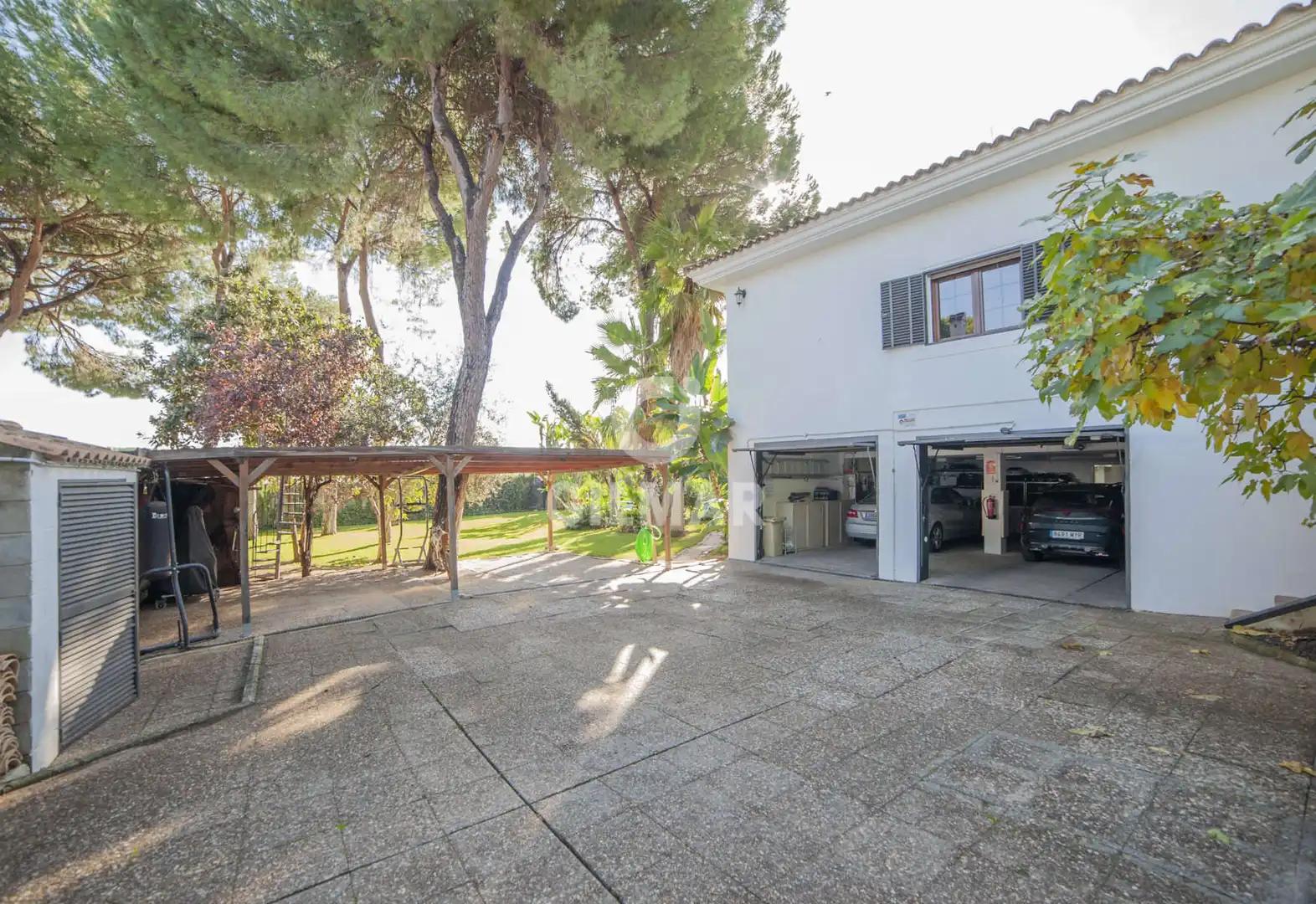 Jardí de Casa o xalet en venda en Alcalá de Guadaira amb Calefacció, Jardí privat i Piscina