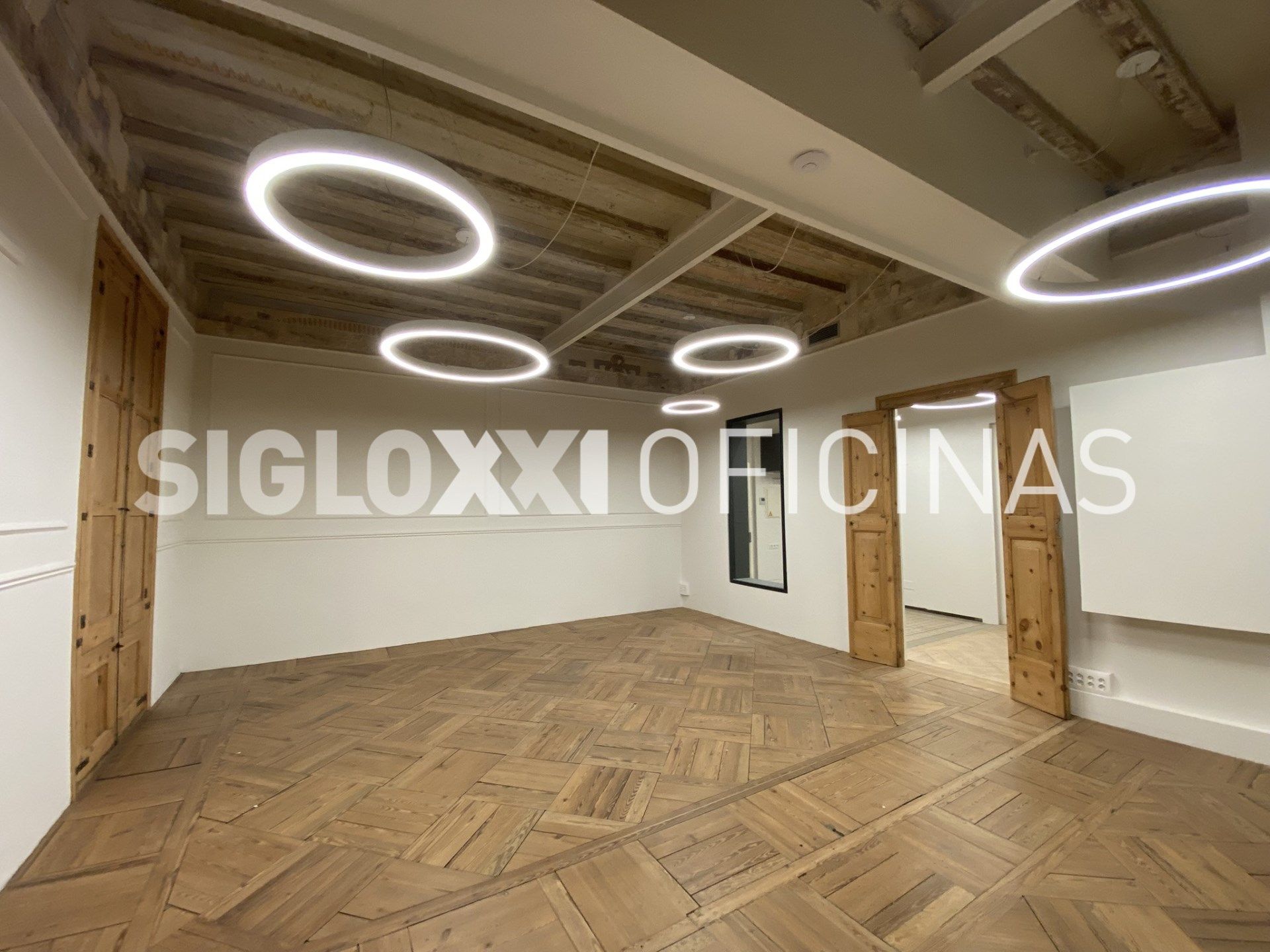 Oficina de alquiler en  Barcelona Capital con Aire acondicionado y Calefacción