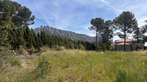 🌟 ¡Terreno urbano en Collbató con vistas únicas a Montserrat! 🌄