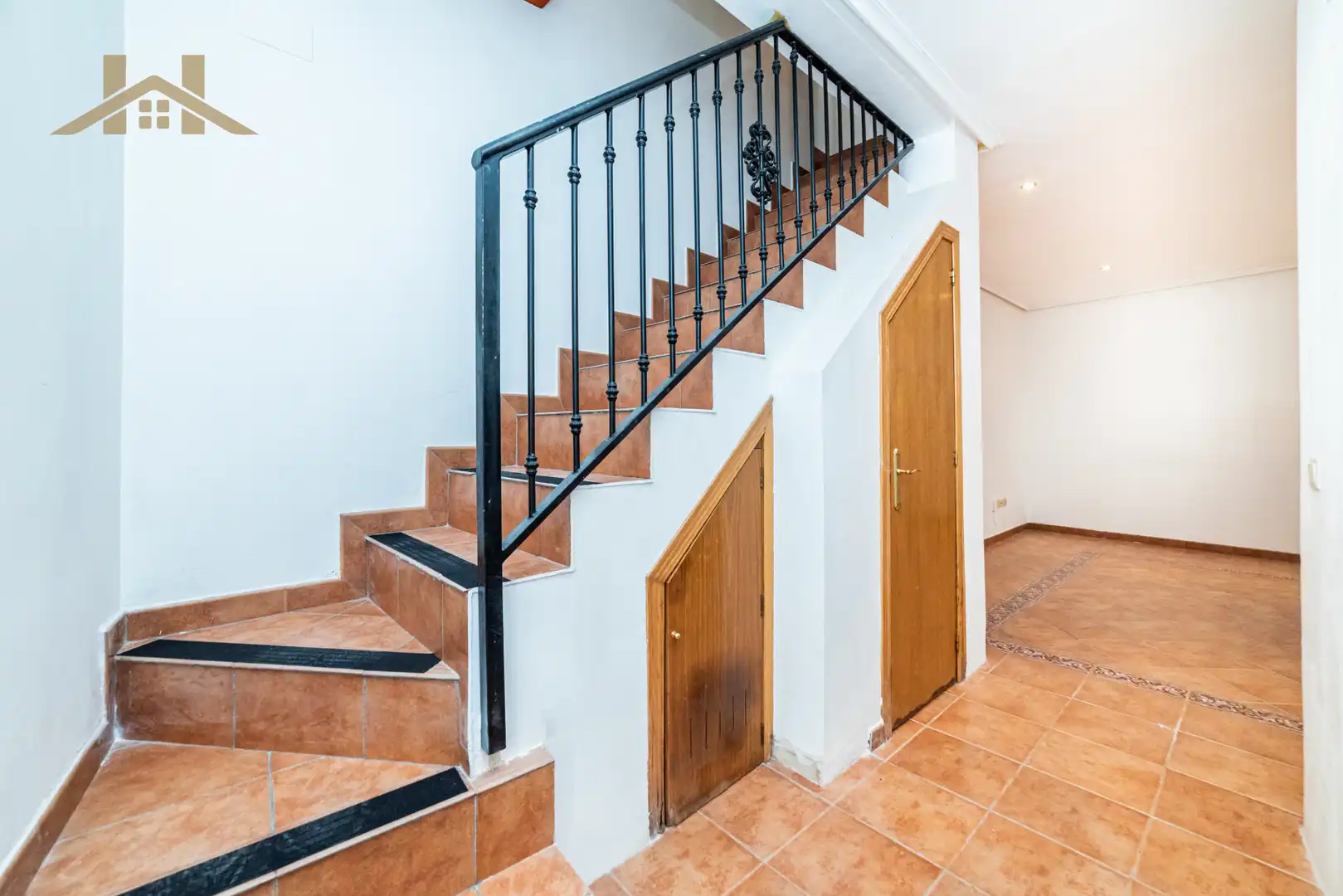 Casa adosada en venta en Colmenar Viejo con Calefacción, Trastero y Amueblado