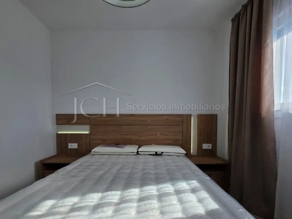 Habitación de Ático de alquiler en Estepona con Amueblado