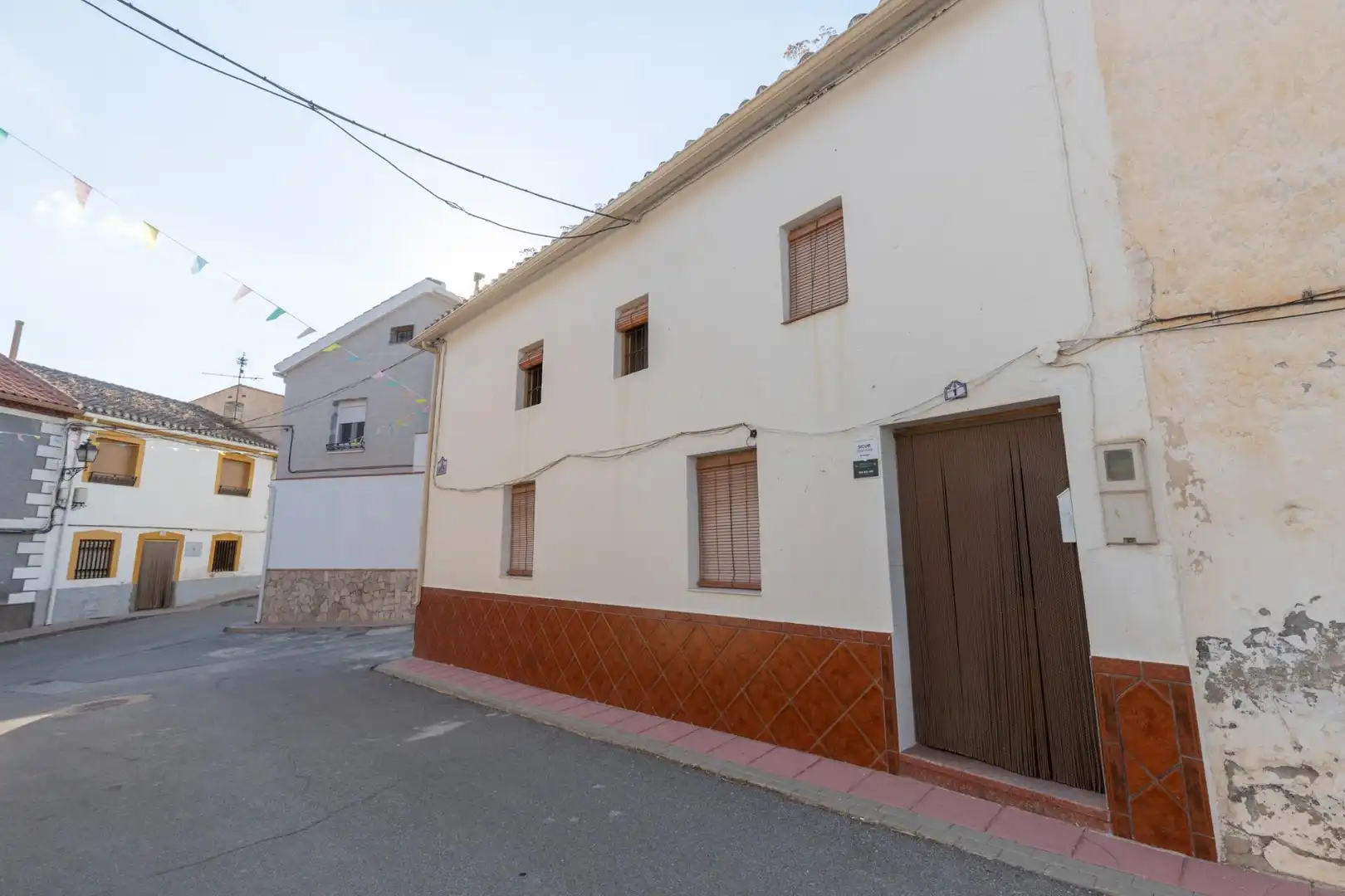 Vista exterior de Casa o xalet en venda en Morelábor amb Terrassa i Alarma