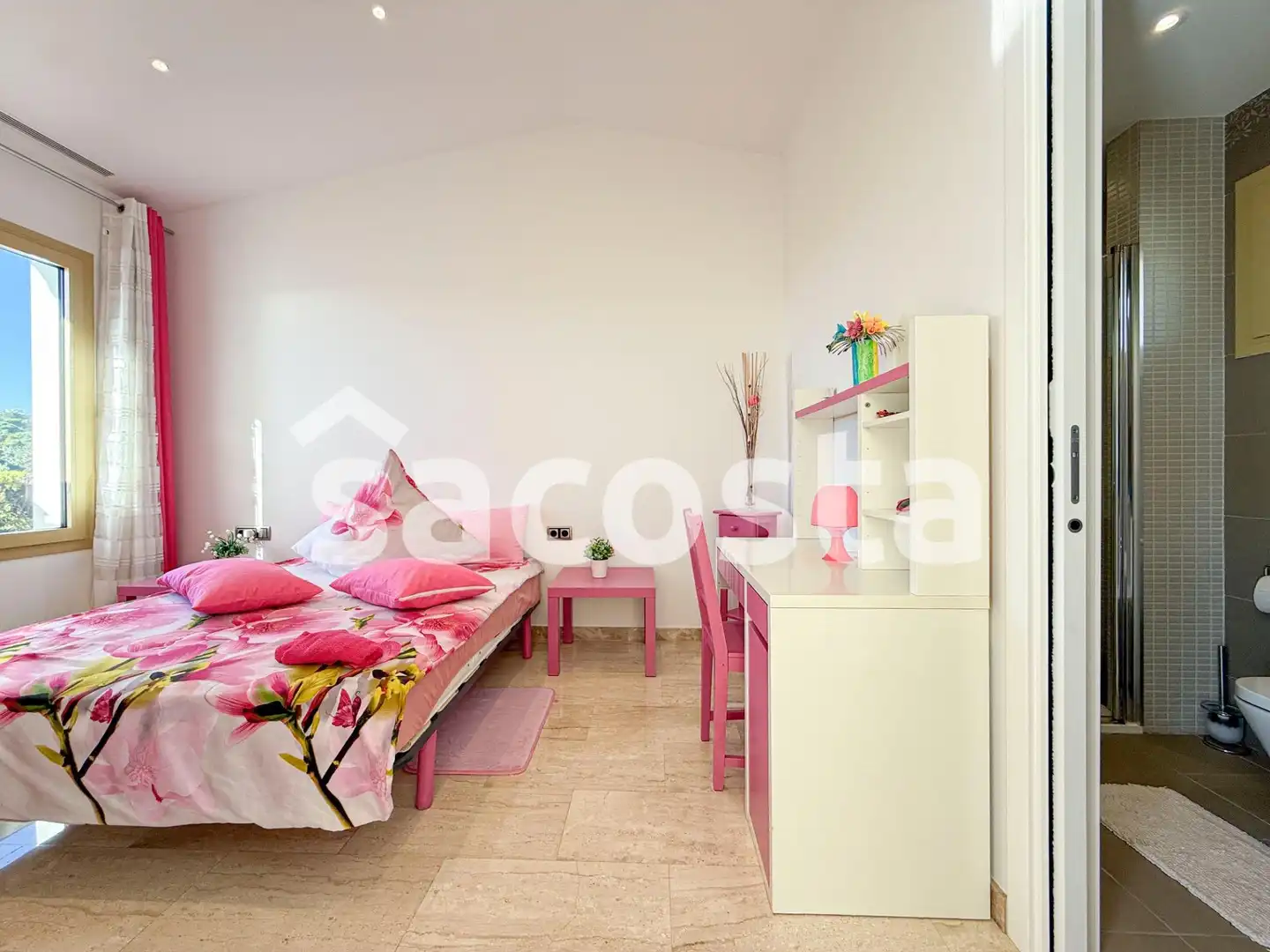 Habitación de Casa o chalet en venta en Blanes con Terraza, Piscina y Amueblado