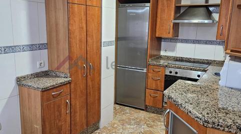 Foto 4 de Apartament de lloguer a Perez Galdos