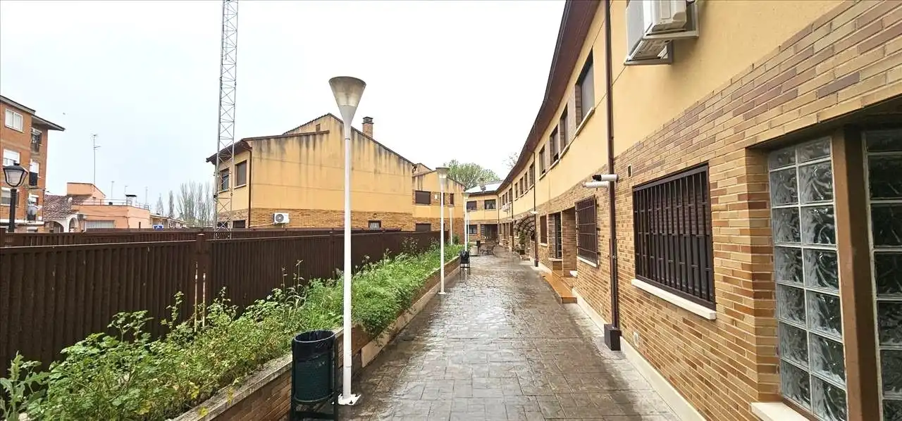 Vista exterior de Apartament en venda en Illescas