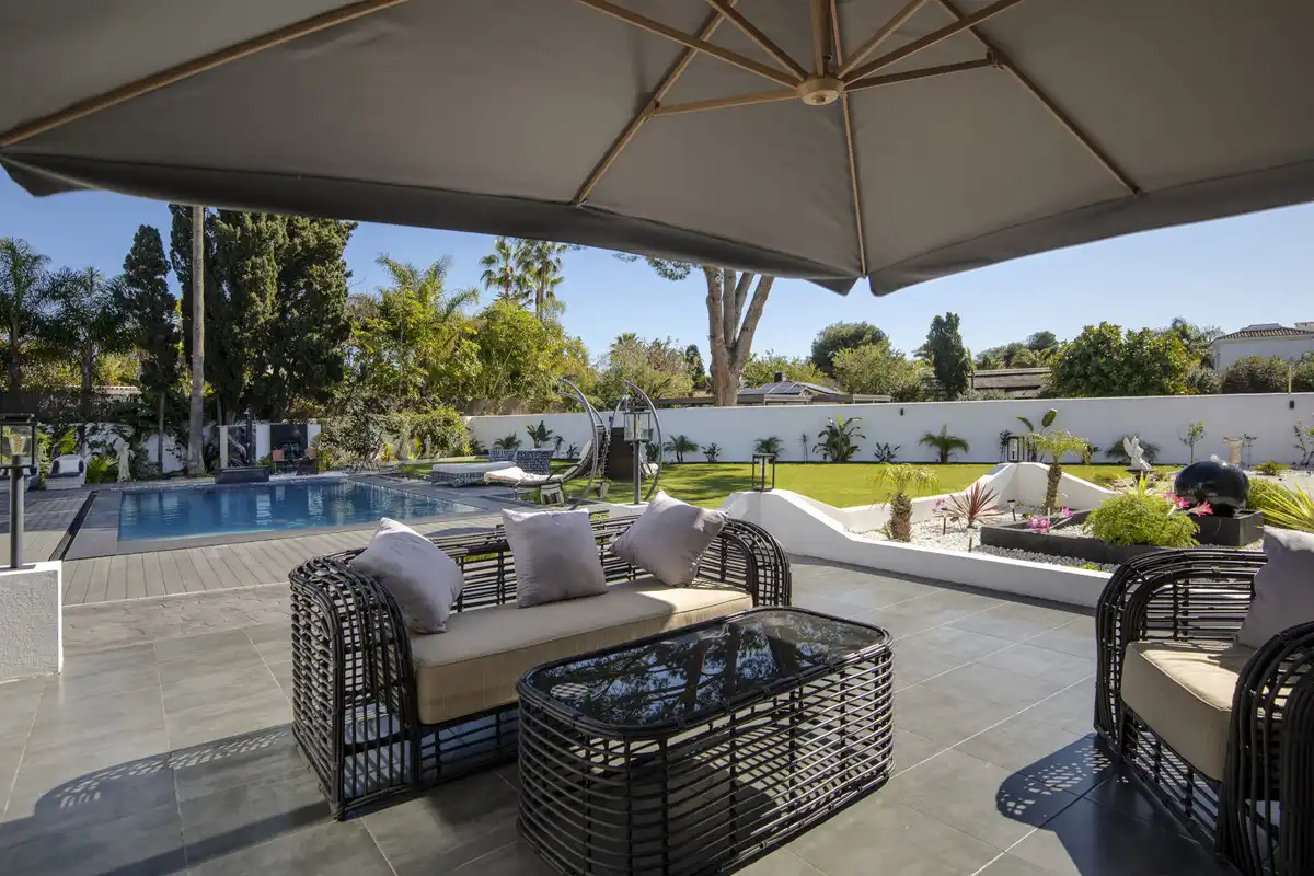 Terrassa de Casa o xalet en venda en Estepona amb Terrassa i Piscina