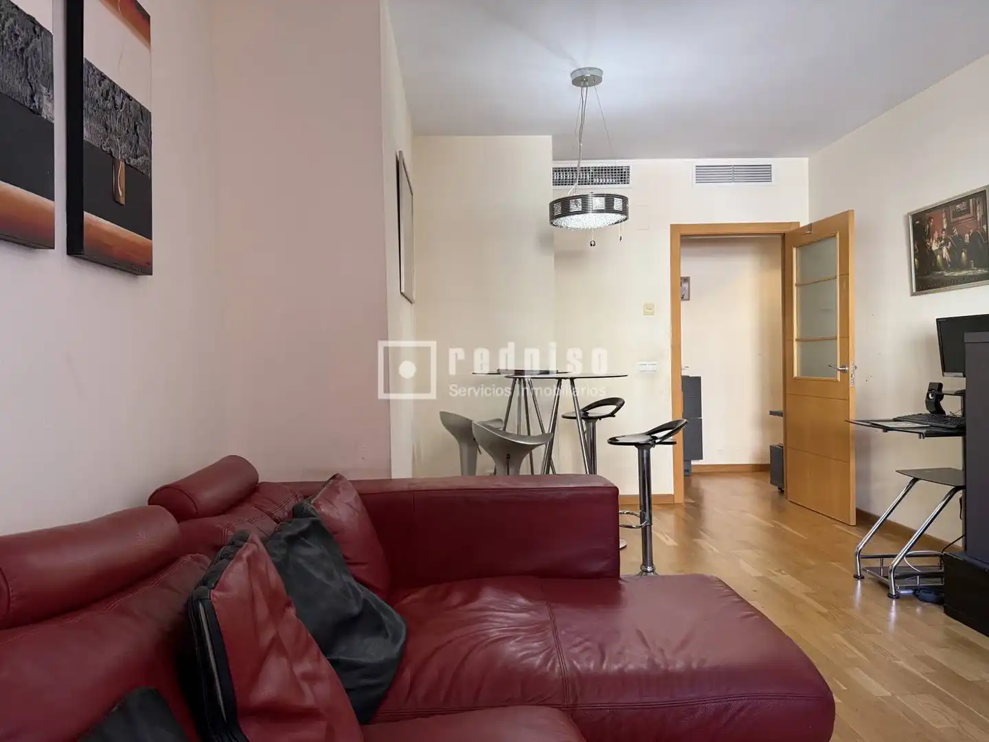 Wohnzimmer von Wohnung zum Verkauf in Málaga mit Privatgarten, Parkett und Schwimmbad