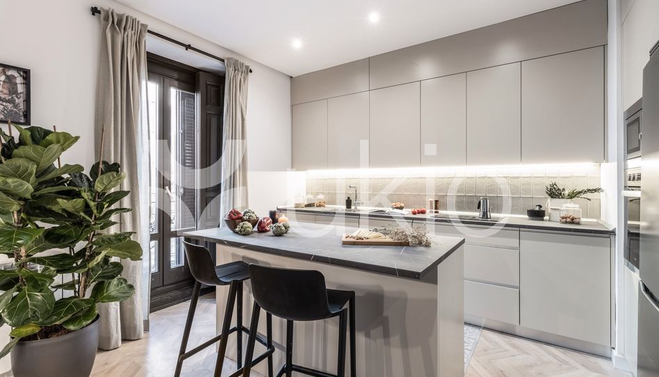 Apartamento de alquiler en Calle de Luchana, Trafalgar - Imagen 5