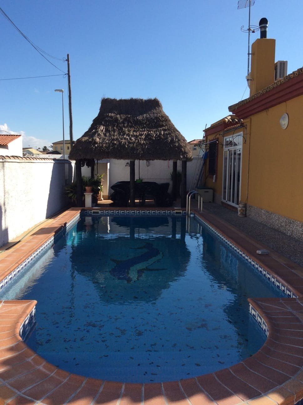 Piscina de Casa o chalet en venta en Chiclana de la Frontera con Aire acondicionado, Calefacción y Jardín privado