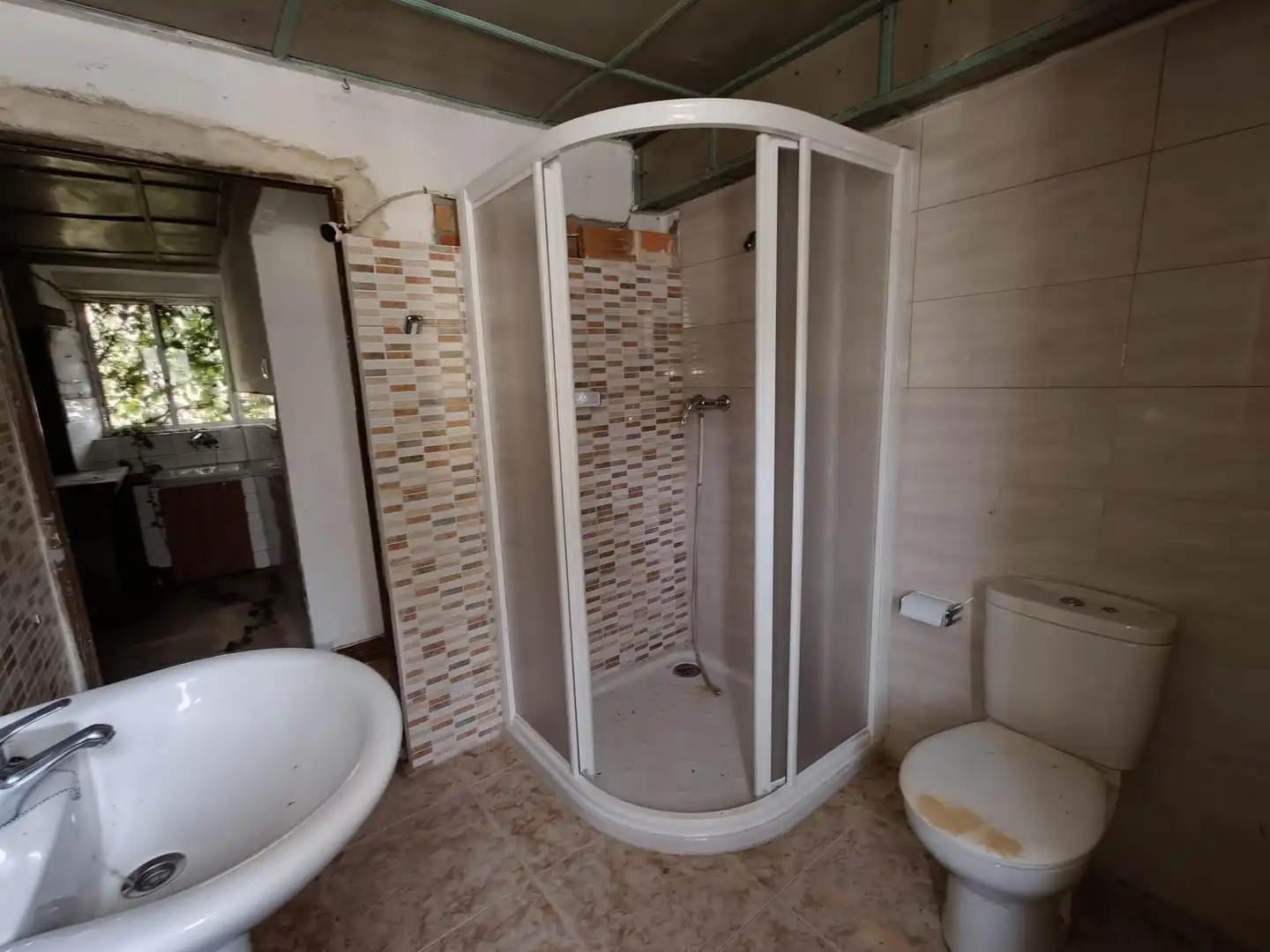 Bany de Casa o xalet en venda en Forcarei amb Jardí privat