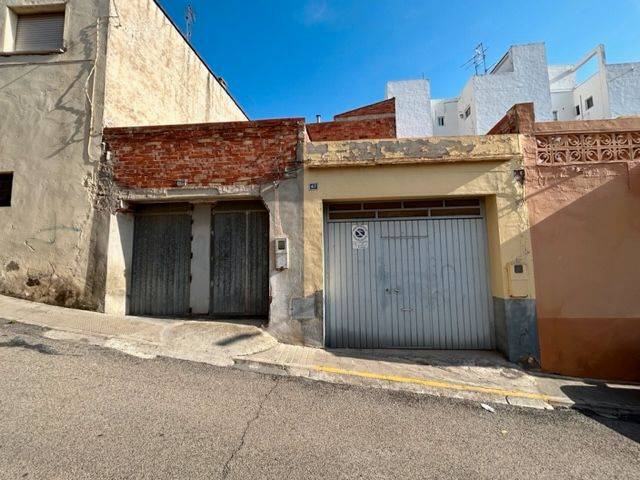 Local comercial en Venta en Carrer de la Plaça de Bous, 22 en Benaguasil