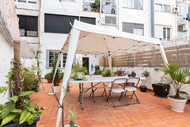 Apartamento en Venta en Gran Via Ramon y Cajal en La Roqueta