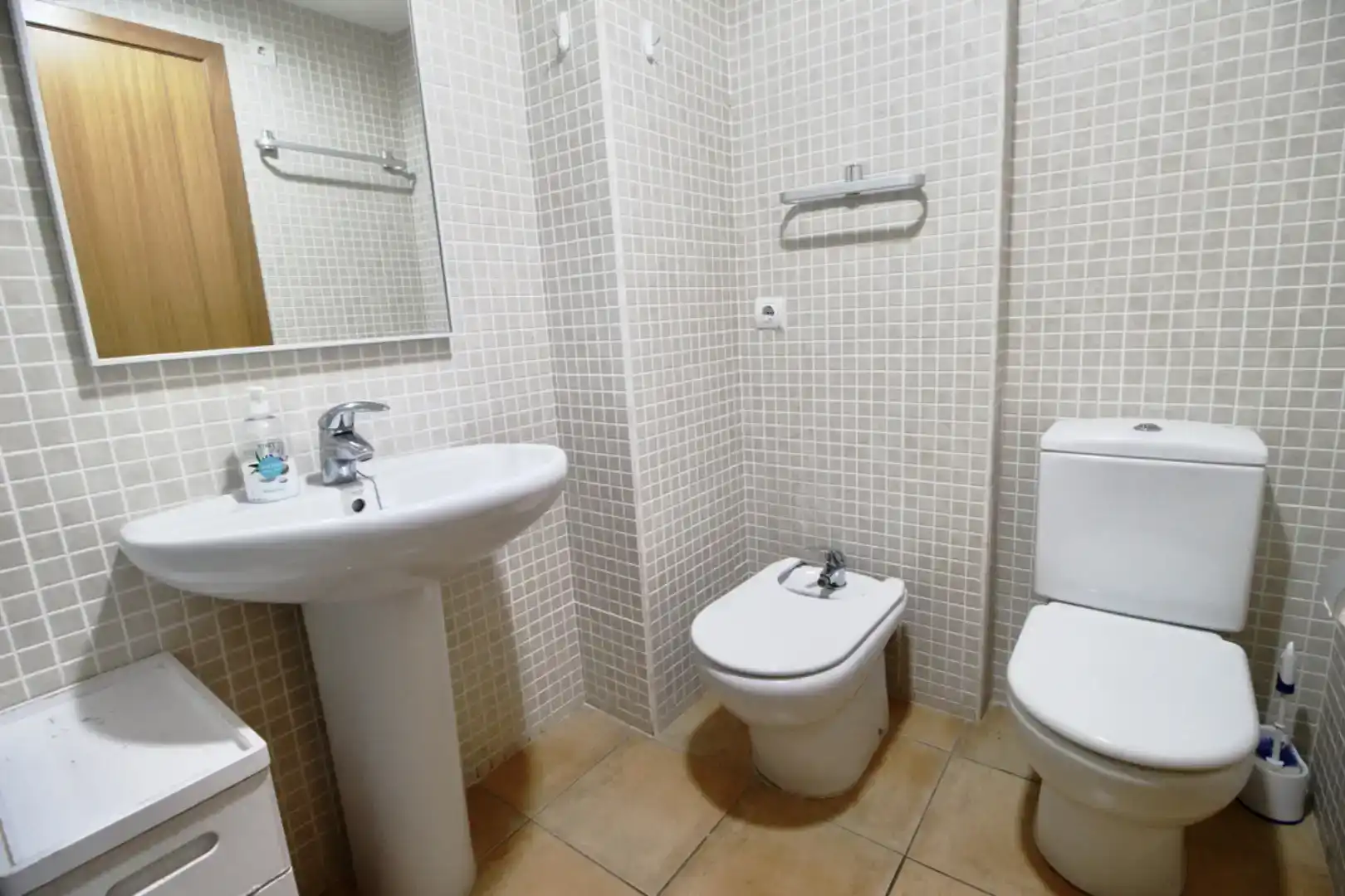 Badezimmer von Wohnung zur Miete in Dénia mit Klimaanlage, Schwimmbad und Balkon