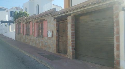 Chalet en venta Torrox costa con 3 dormitorios, piscina y garaje., imatge 3