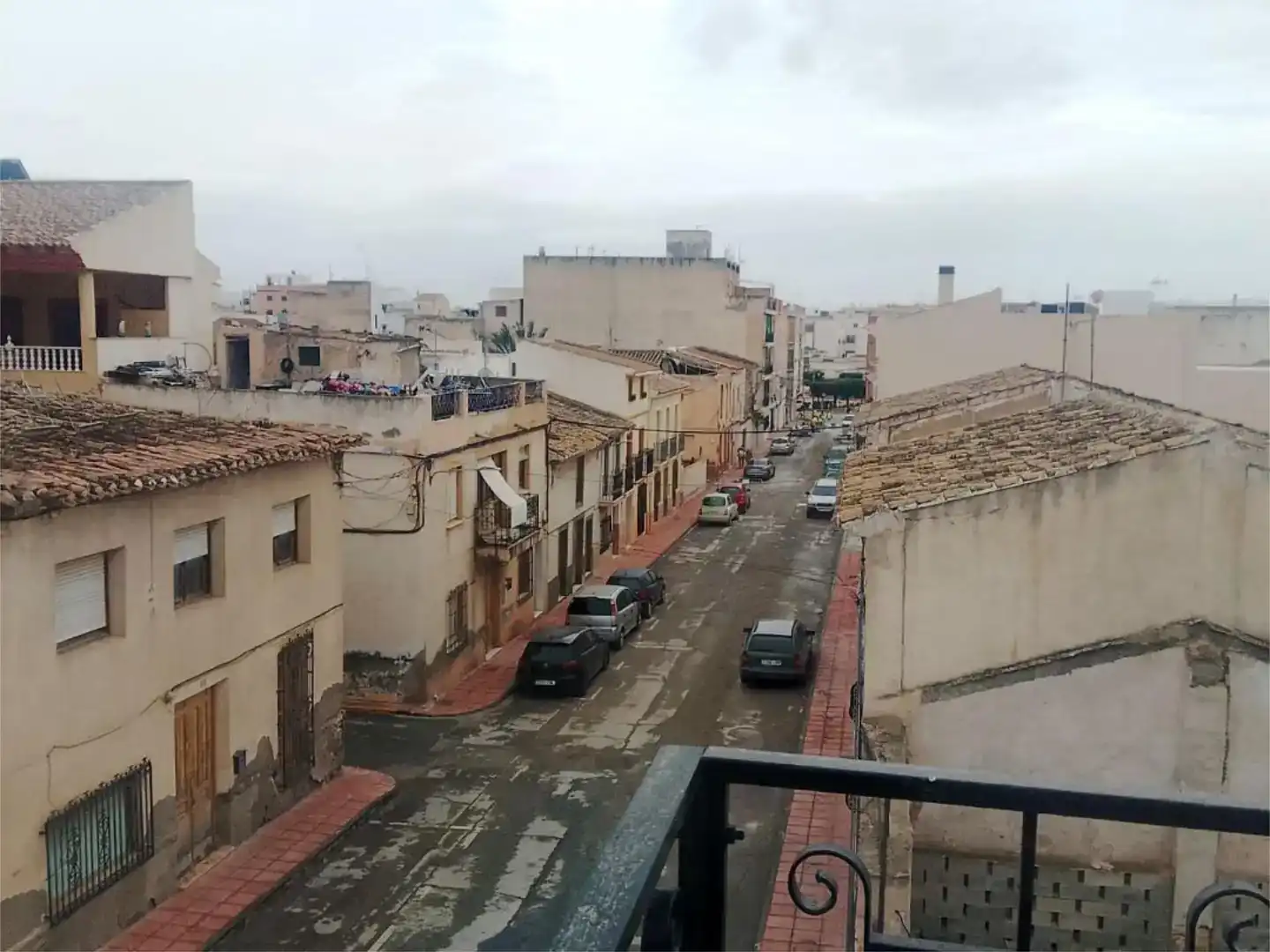 Vista exterior de Casa adosada en venda en Albox amb Traster i Balcó