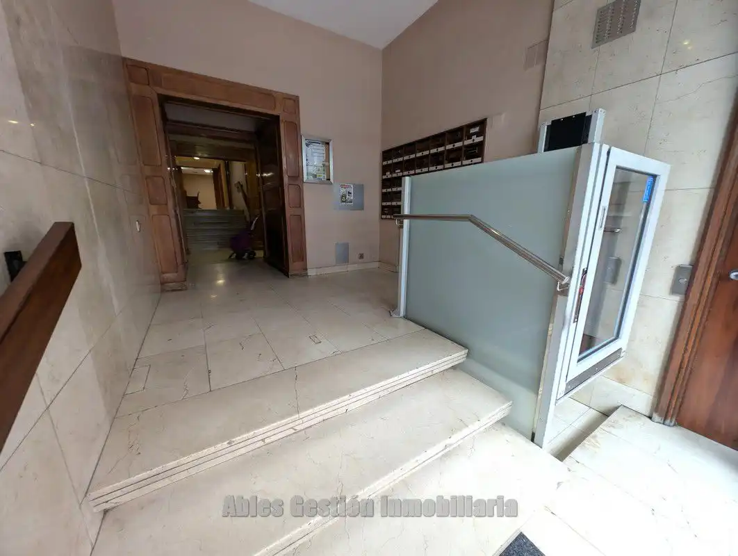 Dachboden zum Verkauf in Oviedo  mit Terrasse
