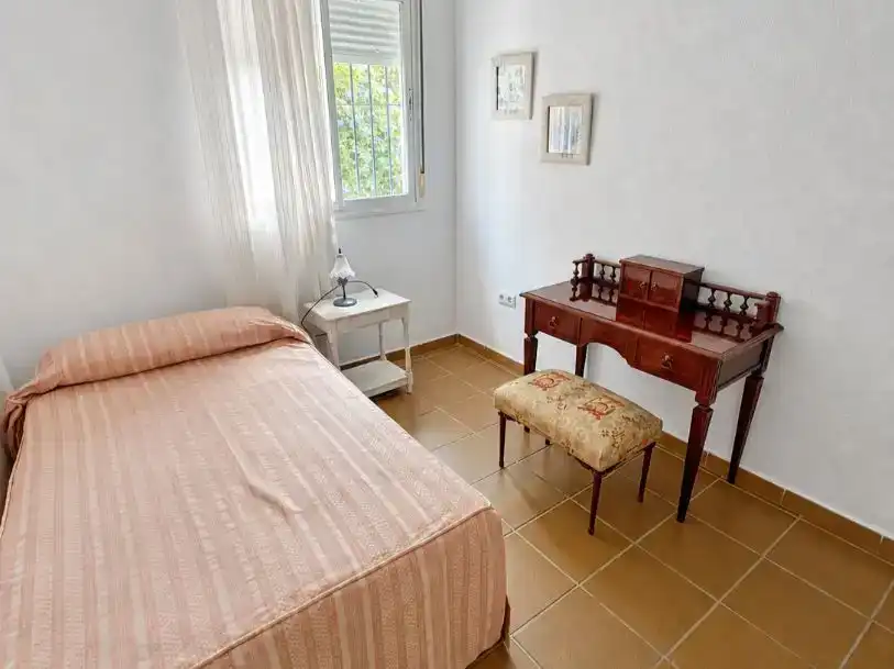 Schlafzimmer von Erdgeschoss zum Verkauf in Sanlúcar de Barrameda mit Schwimmbad