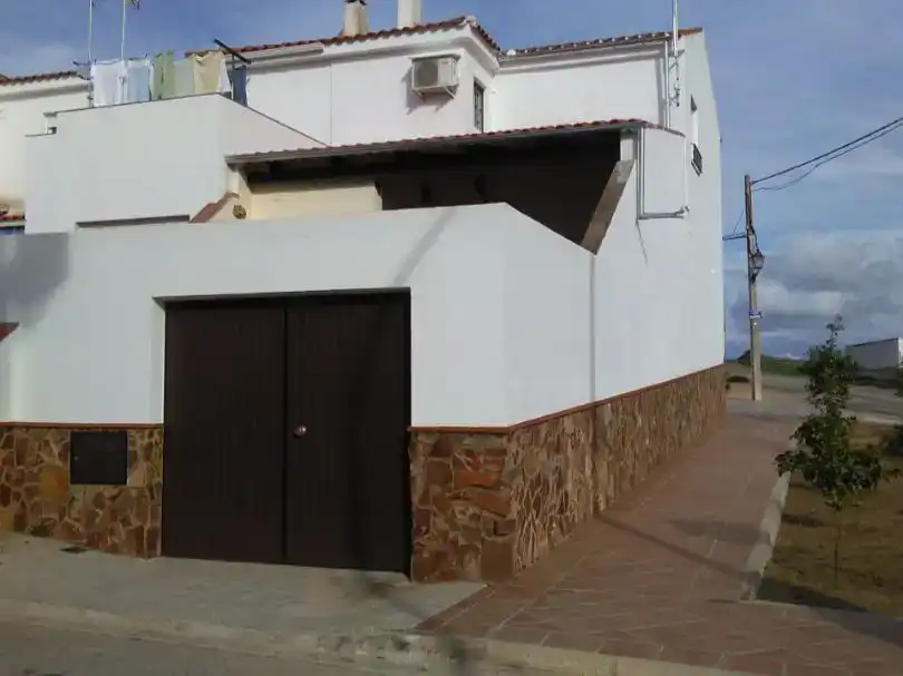Vista exterior de Piso en venta en La Granjuela con Aire acondicionado, Trastero y Amueblado