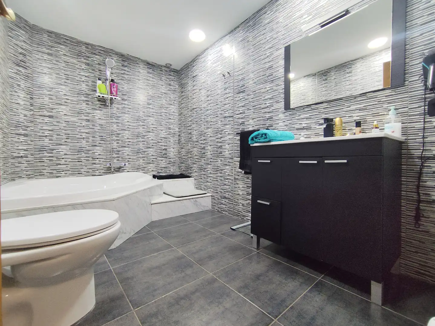 Baño de Piso en venta en Vilanova del Camí con Calefacción, Terraza y Trastero