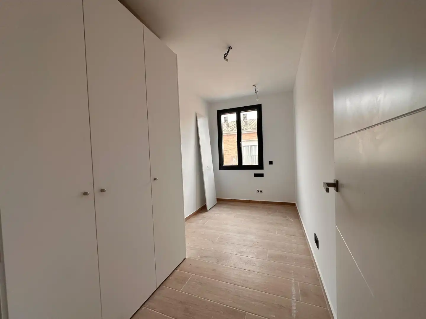 Schlafzimmer von Dachboden zum Verkauf in Calonge i Sant Antoni mit Klimaanlage, Heizung und Privatgarten
