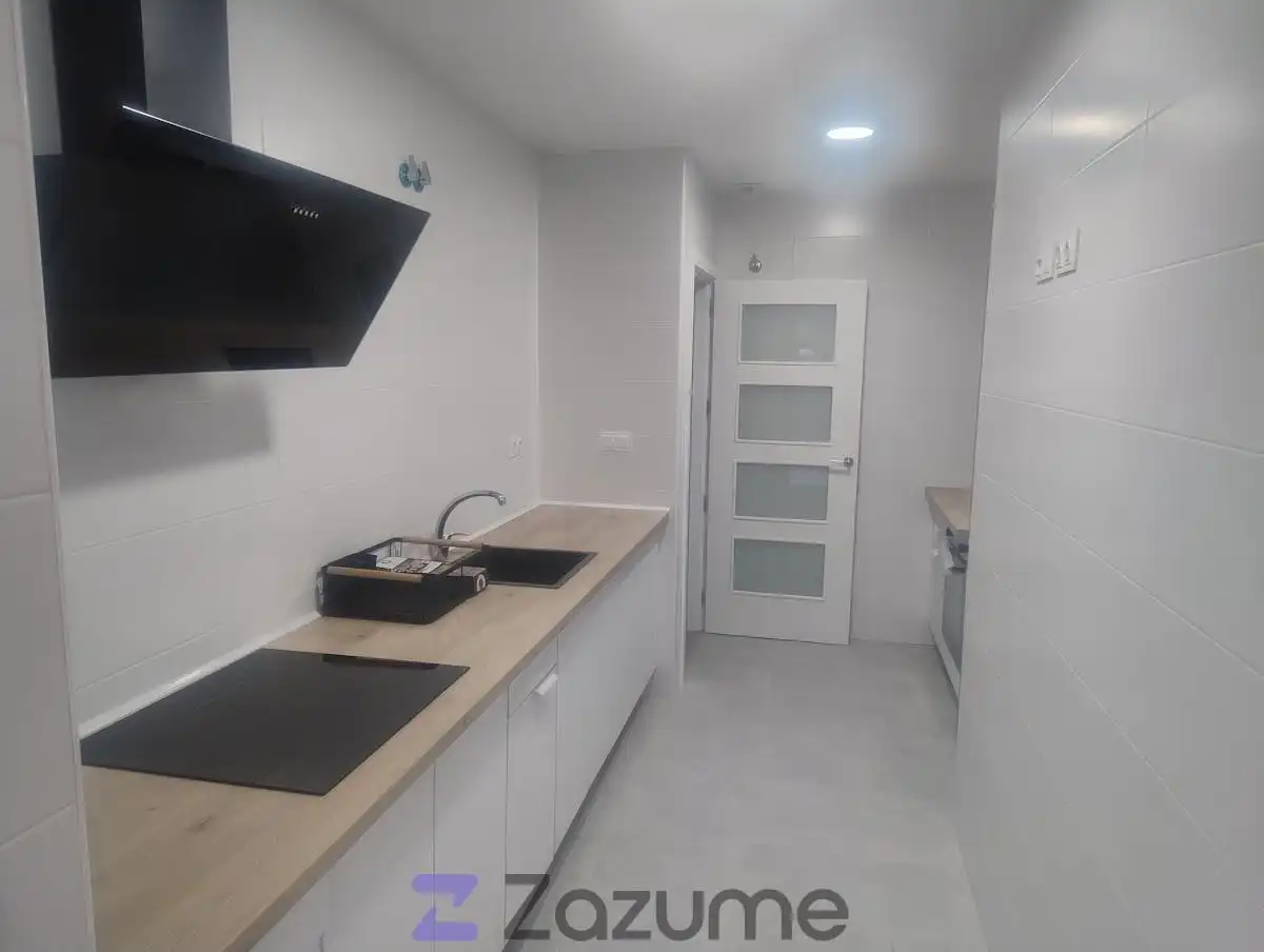 Cocina de Piso de alquiler en Cáceres con Aire acondicionado, Calefacción y Parquet