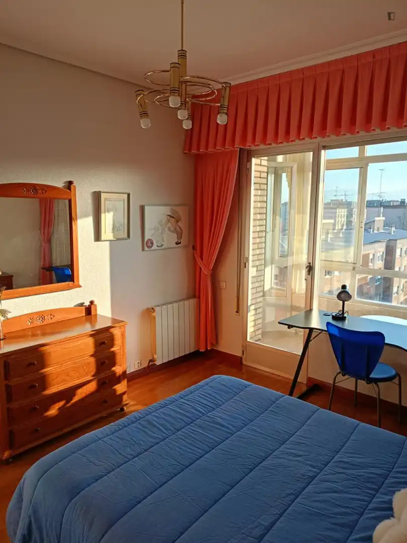 Habitació a San Millán - Ayuntamiento