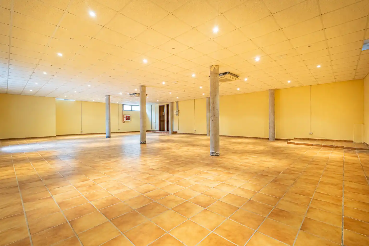 Locale commerciale in affitto a Calle Antonio Lasso, imagen 31