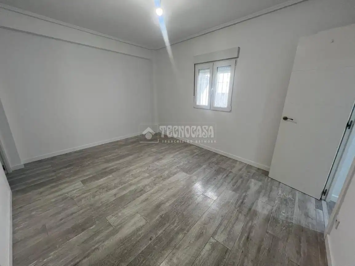 Flat for sale in Zaragoza  with Heating and Terrace